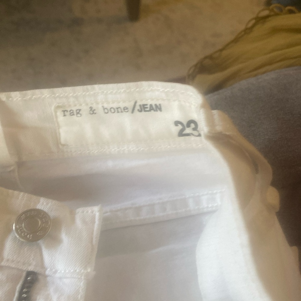 High rise ankle skinny white jean